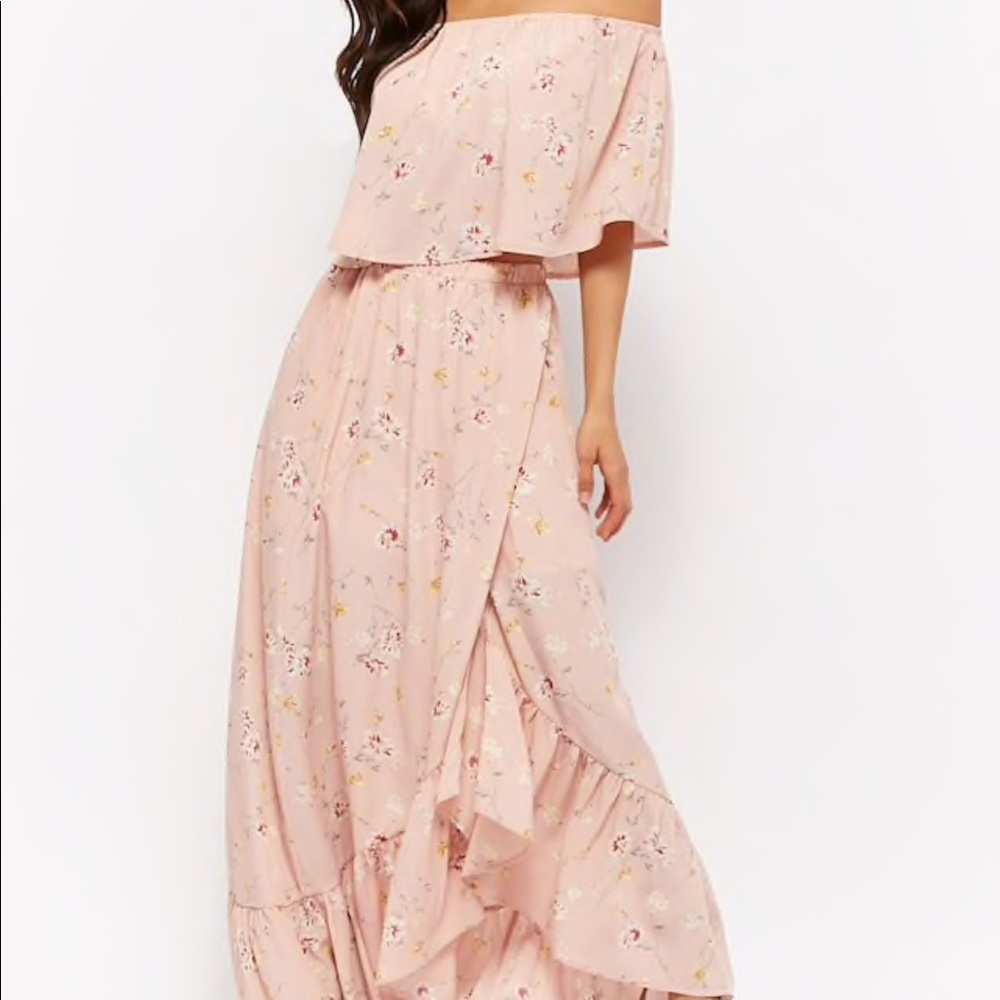 Off the shoulder top/maxi skirt set